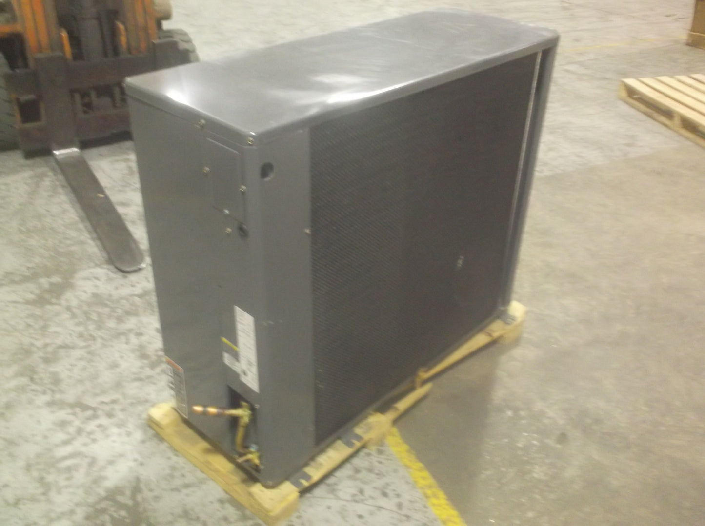 3 TON SPLIT SYSTEM HORIZONTAL AIR CONDITIONER, 13 SEER 460/60/3 R-410A