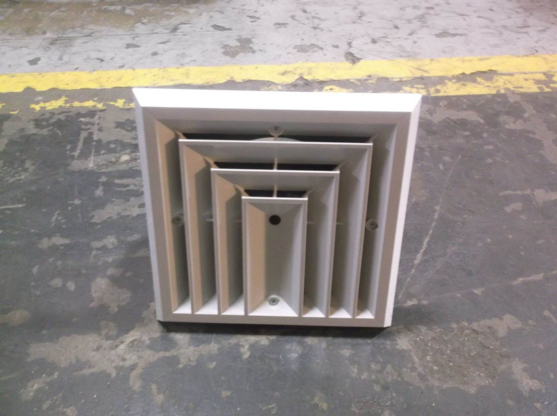 6" X 6" DIFFUSER, 3 WAY GRILLE WITH STEPPED COLLAR 