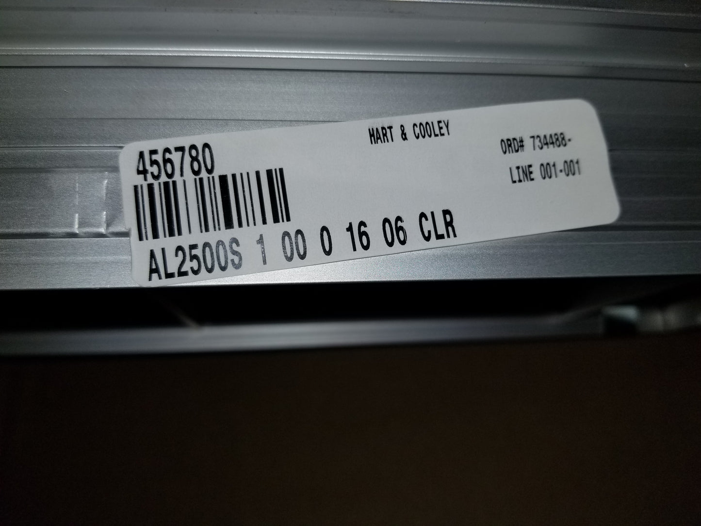 16" X 6" ALUMINUM LINEAR DIFFUSER