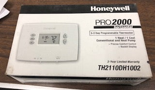 "PRO 2000" DIGITAL 24 VOLT 5-2 DAY PROGRAMMABLE 1 HEAT/1 COOL AND HEAT PUMP HORIZONTAL THERMOSTAT