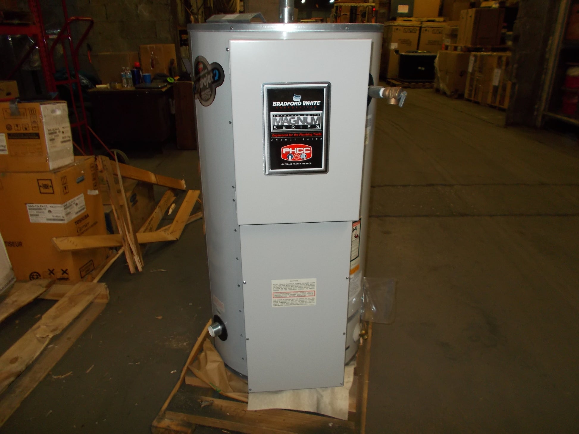 50 GALLON 'MAGNUM' SERIES COMMERCIAL ELECTRIC WATER HEATER, 240/50-60/3 AMPS 29