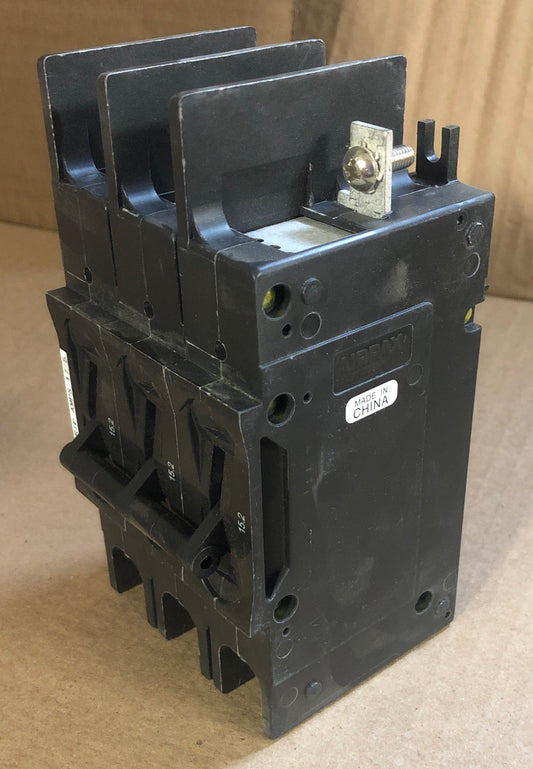 3 POLE 15.2 AMP "219 MULTI-POLE" SERIES HYDRAULIC MAGNETIC CIRCUIT BREAKER PROTECTOR/FOR MANUAL CONTROLLER APPLICATIONS, 480/60-50/1 OR 3
