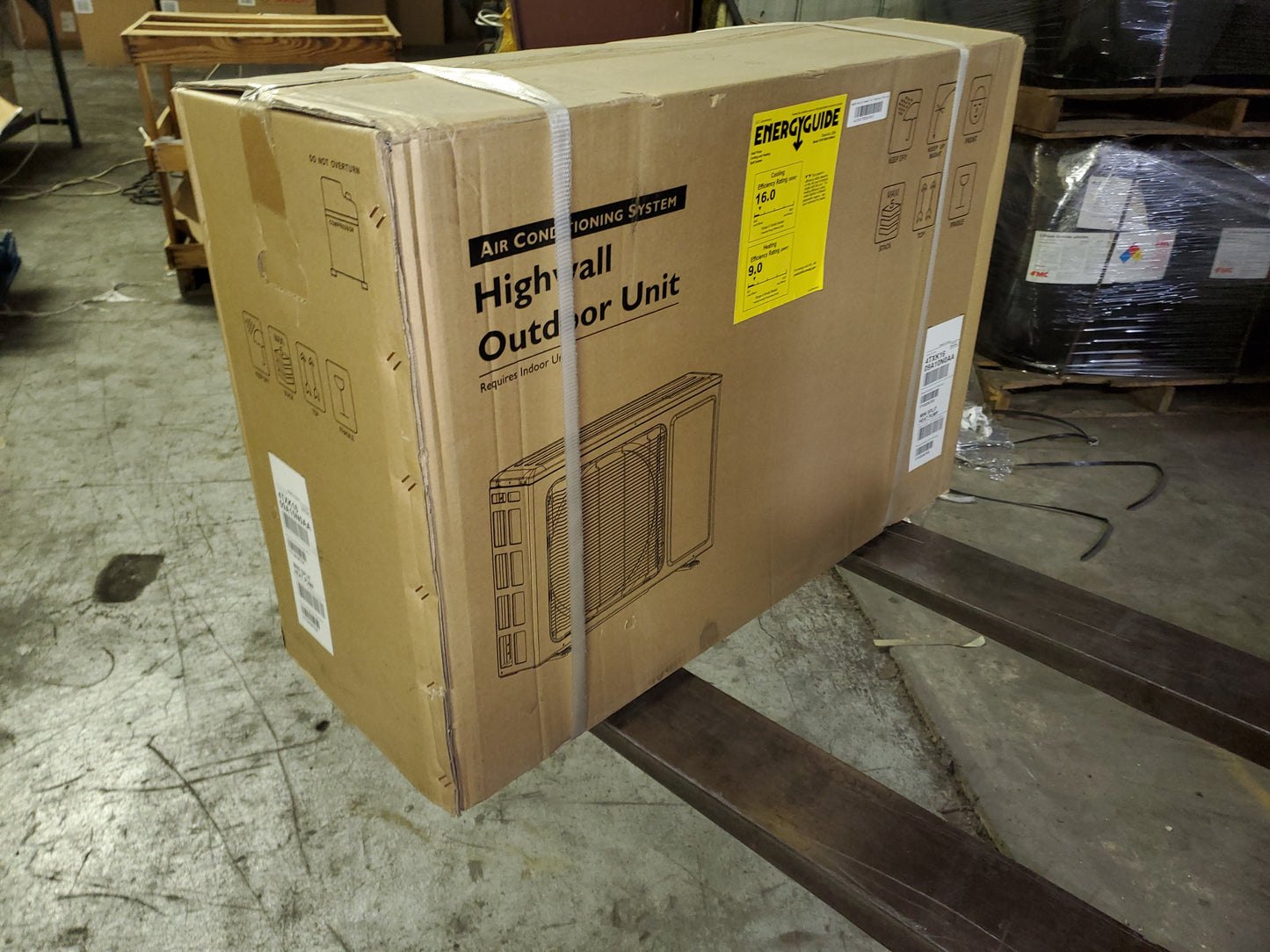 9,000 BTU SINGLE-ZONE OUTDOOR HEAT PUMP DC INVERTER MINI SPLIT UNIT, 16 SEER 208-230/60/1 R-410A