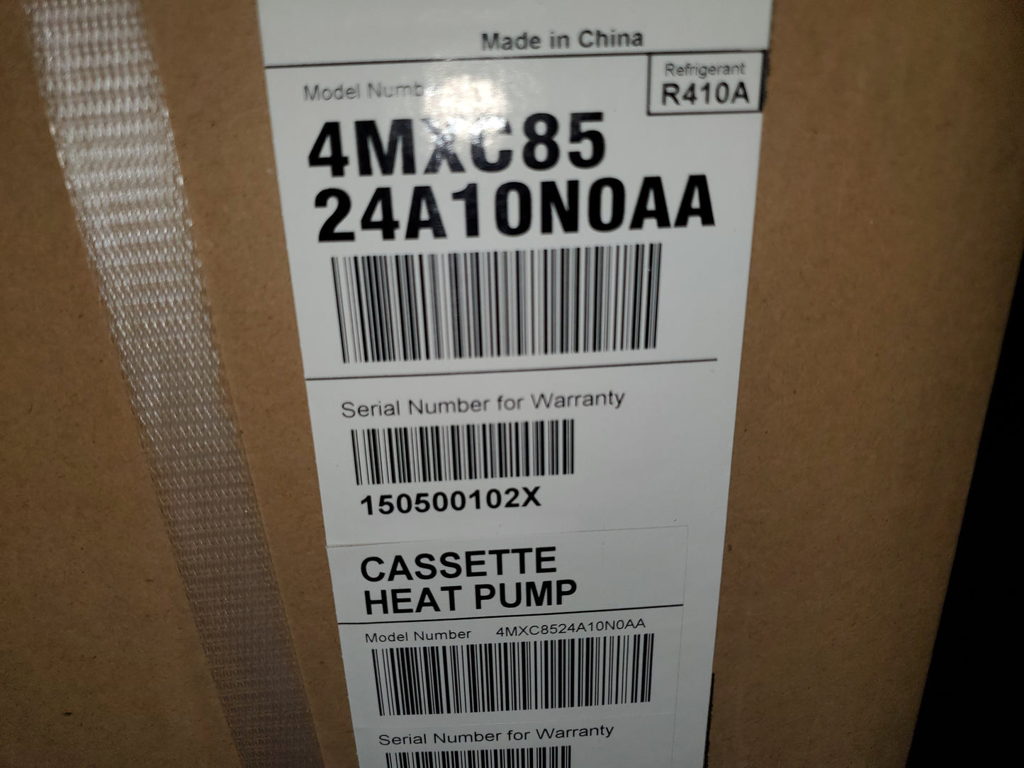 24,000 BTU CASSETTE TYPE INDOOR INVERTER MINI SPLIT HEAT PUMP UNIT, 18 SEER 208-230/60/1 R-410A