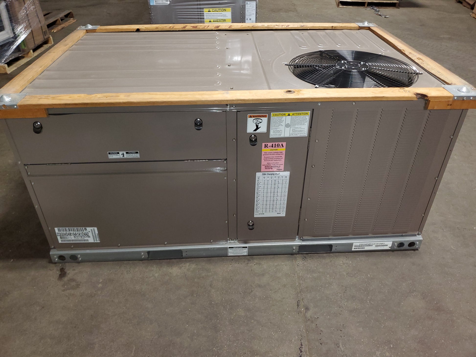 3 TON CONVERTIBLE NATURAL GAS/ELECTRIC PACKAGED UNIT, 14 SEER 80% 460/60/3 R-410A