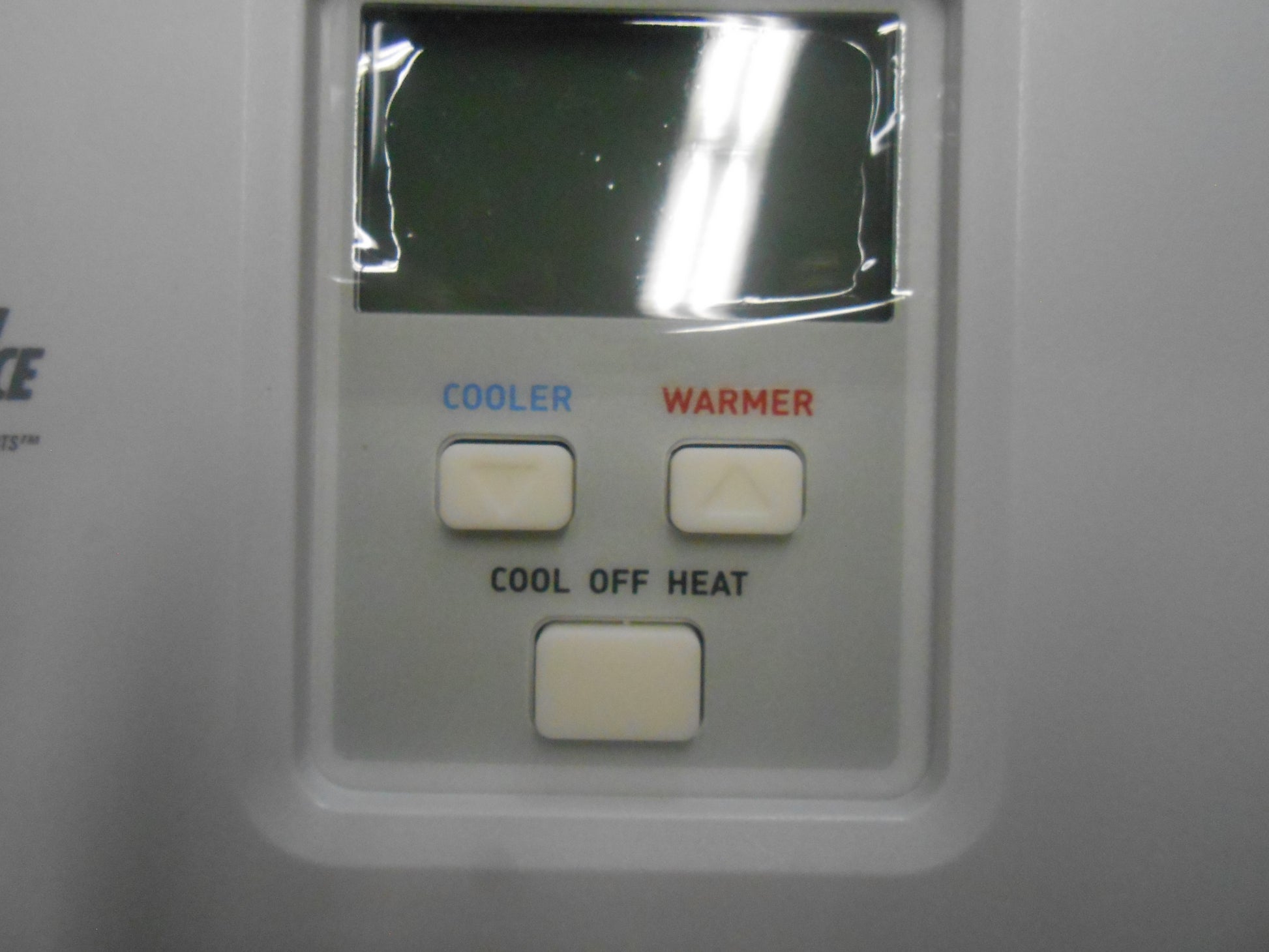 2 HEAT/2 COOL 7 DAY PROGRAMMABLE DIGITAL THERMOSTAT