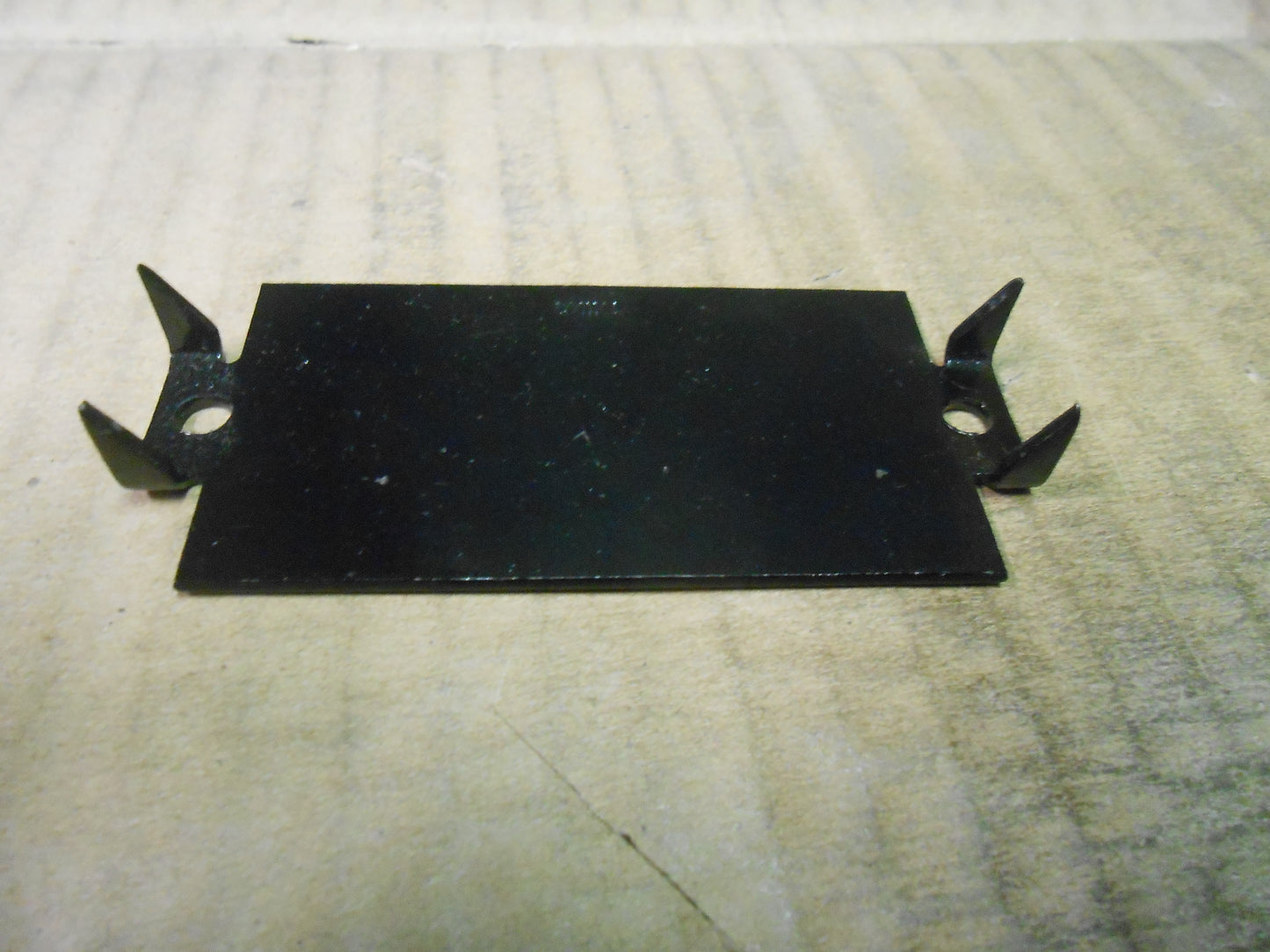 3-1/4" X 1-1/2" QUARTER STRIKER PLATE