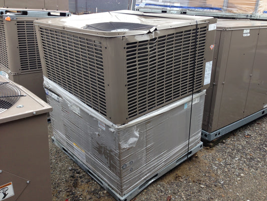 5 TON CONVERTIBLE PACKAGED AIR CONDITIONING UNIT, 14 SEER 208-230/60/3 R-410A