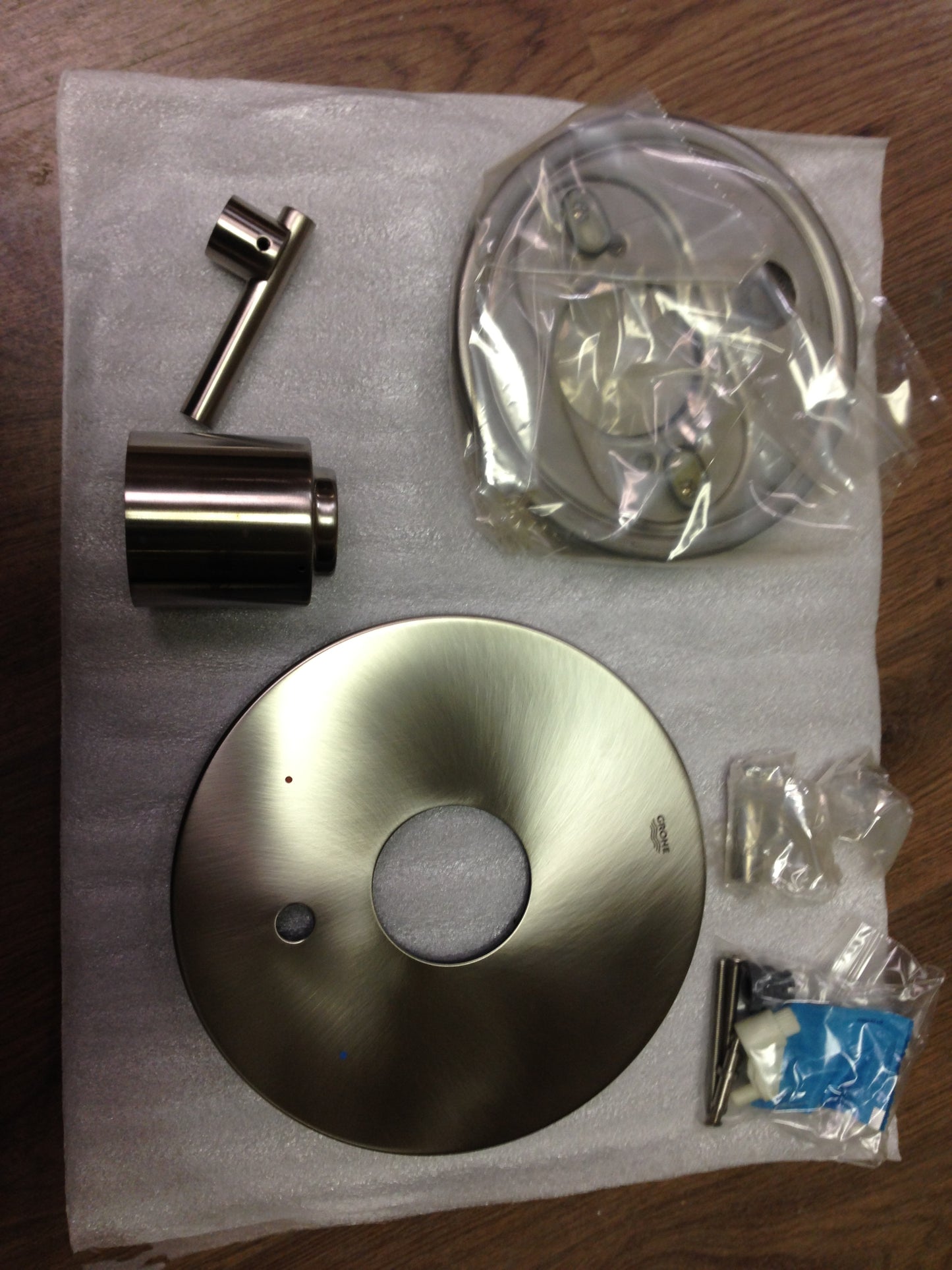 ATRIO PRESSURE BALANCE VALVE TRIM WITH LEVER HANDLE, BRUSHED NICKEL