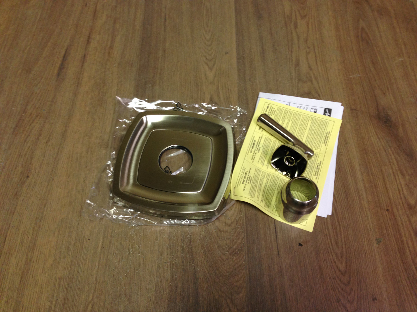 EDGEMERE VALVE ONLY TRIM KIT, BRUSHED NICKEL