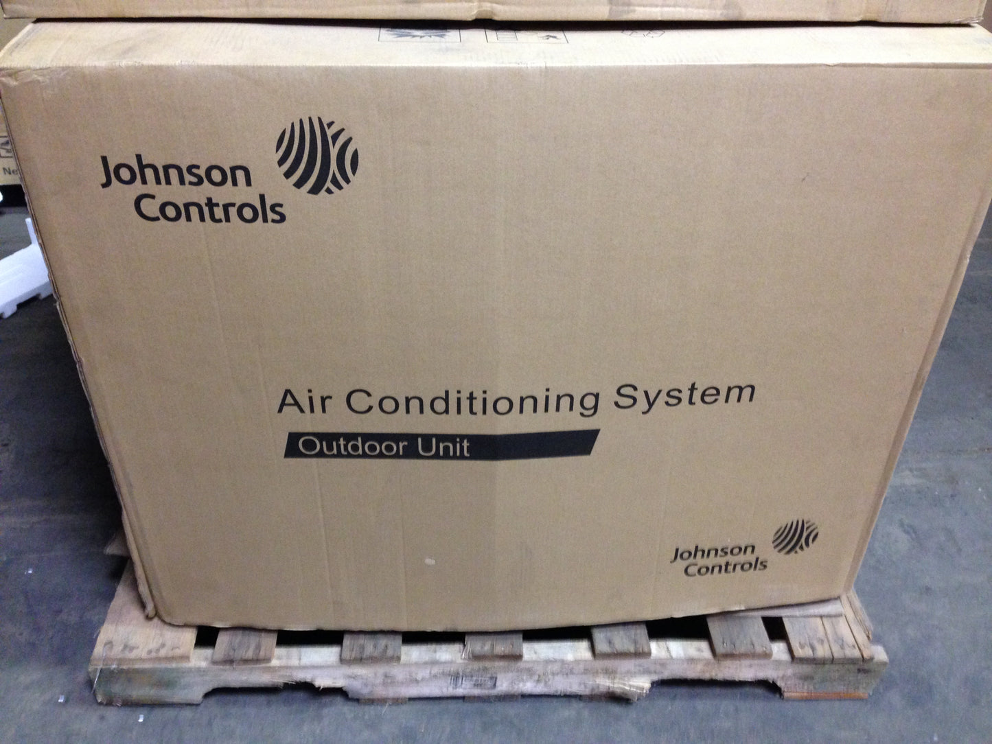 24,000 BTU OUTDOOR WALL MOUNTED MINI-SPLIT HEAT PUMP UNIT, 21 SEER 208-230/60/1 R-410A