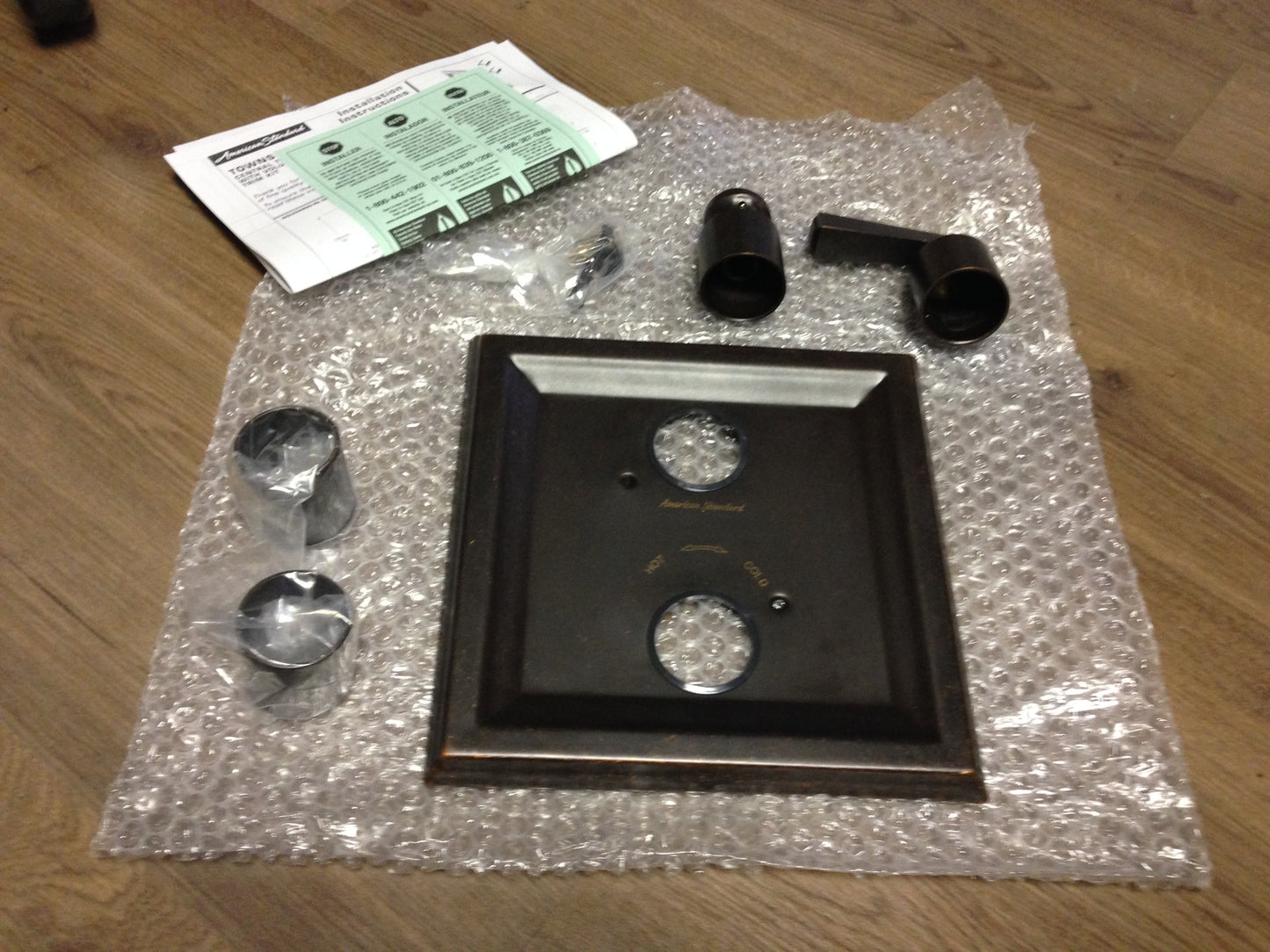 TOWNSQUARE 2 HANDLE THERMOSTATIC VALVE TRIM, OIL RUBBED BRONZE