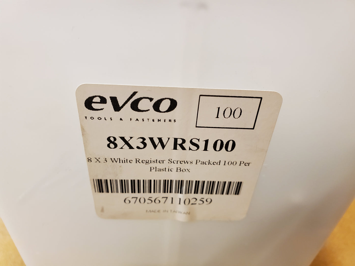 8 X 3 WHITE REGRISTER SCREWS 100 PER BOX