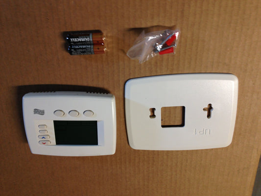 UNIVERSAL/MULTI-STAGE 200-SERIES DIGITAL THERMOSTAT, 5/1/1 OR 5/2 PROGAMMABLE TWO HEAT/TWO COOL, HARDWIRED (20-30VAC)/50-60,OR BATTERY