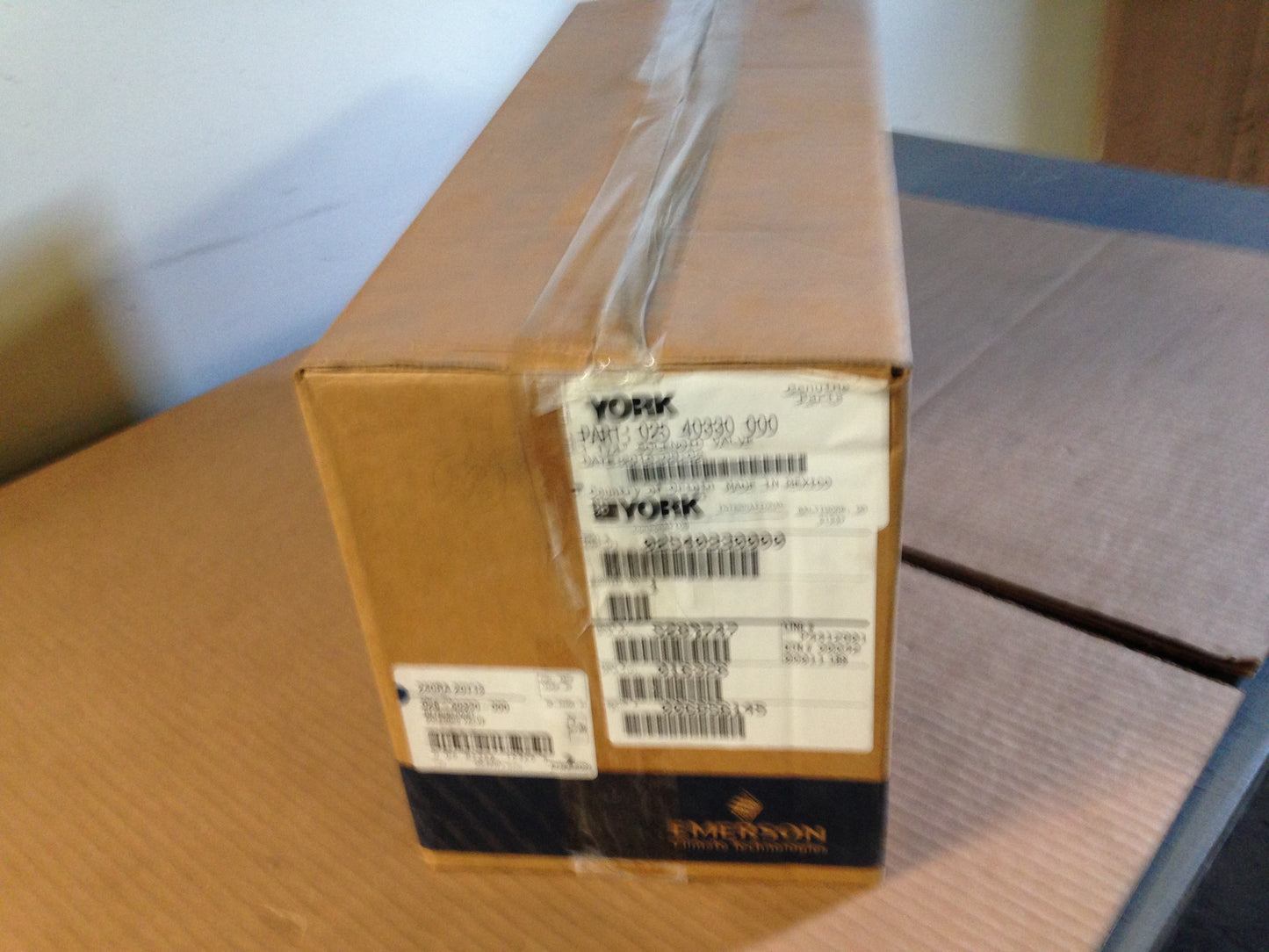 1 1/4" REFRIGERANT SOLENOID VALVE, 120V/50-60