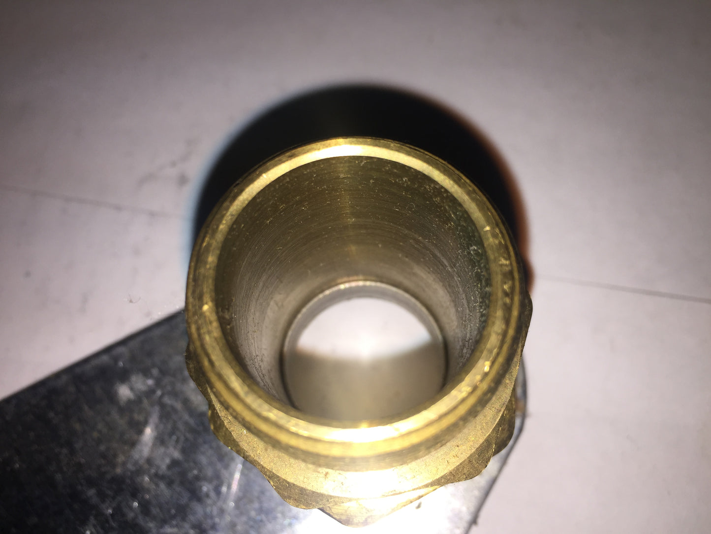 1" TERMINATION MOUNT FOR GAS LINE APPLICATIONS