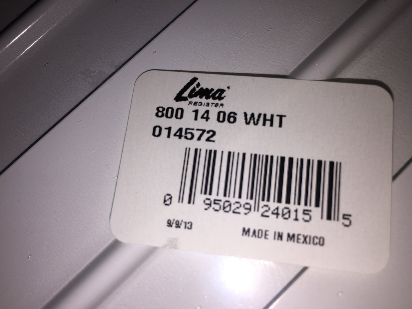 6" X 14" WHITE STEEL STAMPED FLOOR REGISTER/W TOE OPERATED MULTI-LOUVER DAMPER