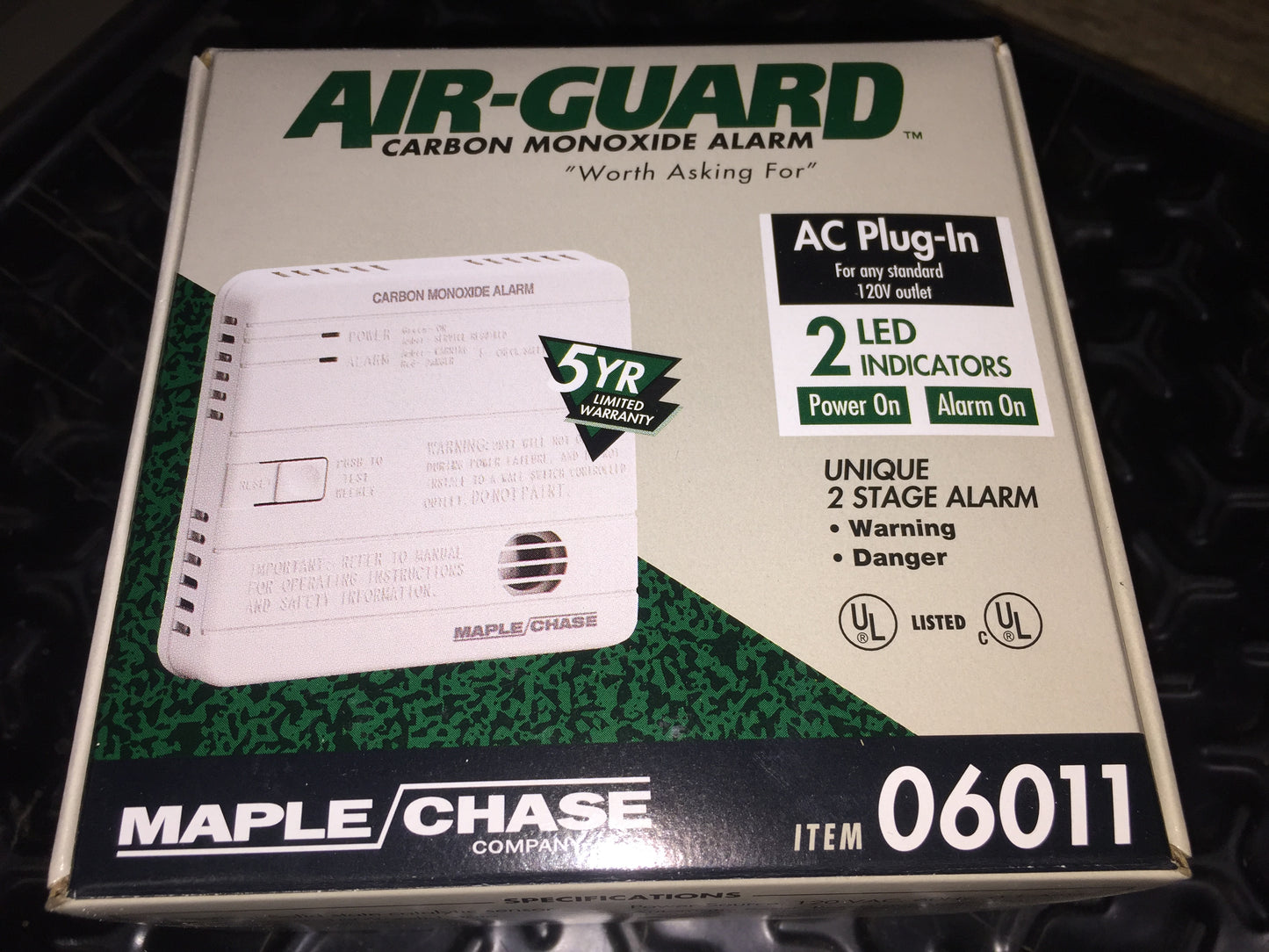 AC PLUG IN CARBON MONOXIDE ALARM 120/60 0.1 AMPS