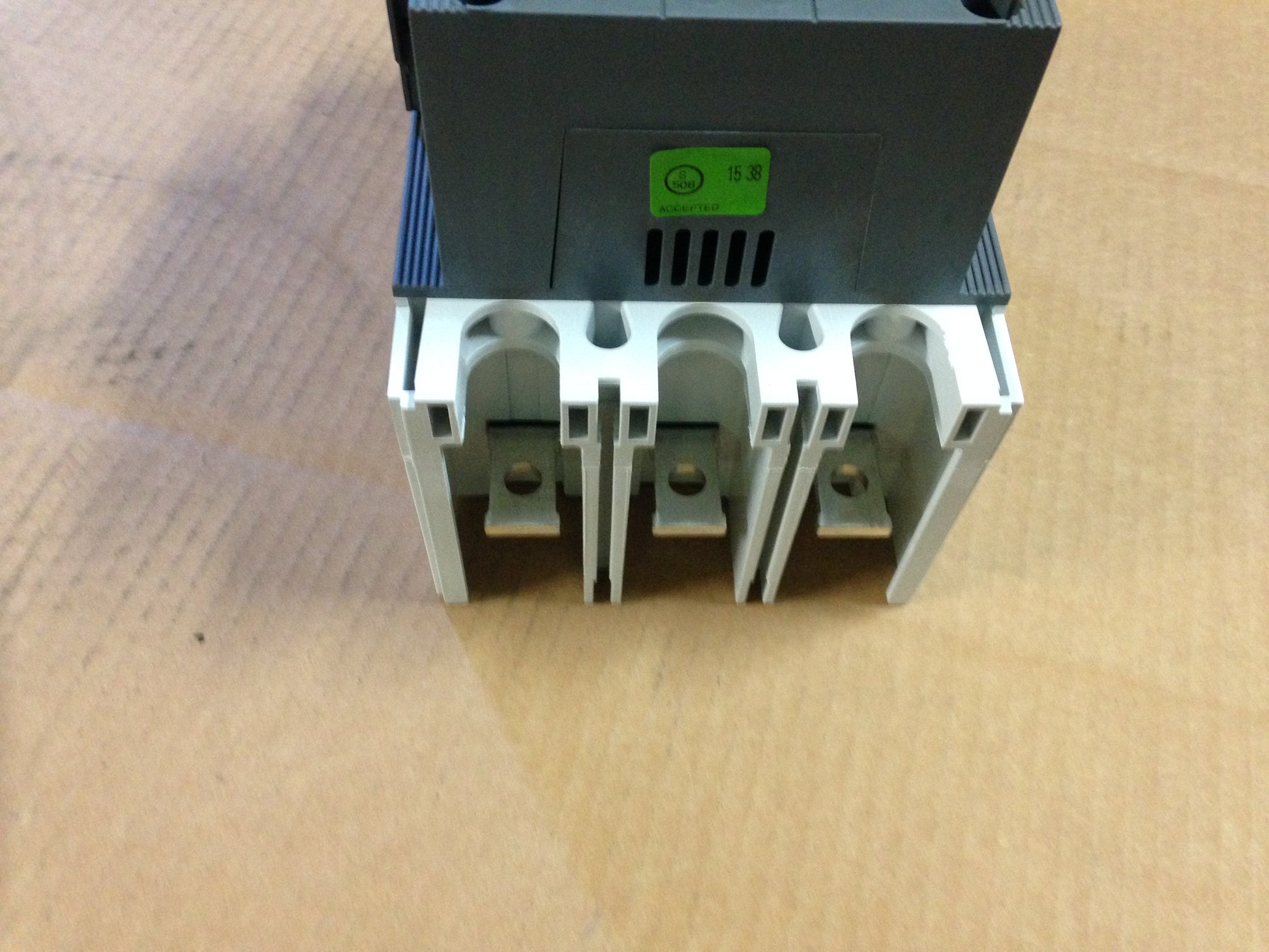 3 POLE 300 AMP GENERAL PURPOSE CONTACTOR, 600V/50-60 3PHASE