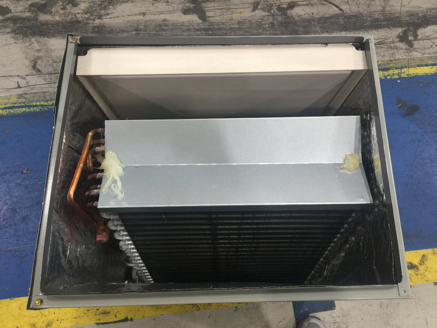 4 TON AC MULTI POSITION CASED "A" COIL; R410A, 13 SEER