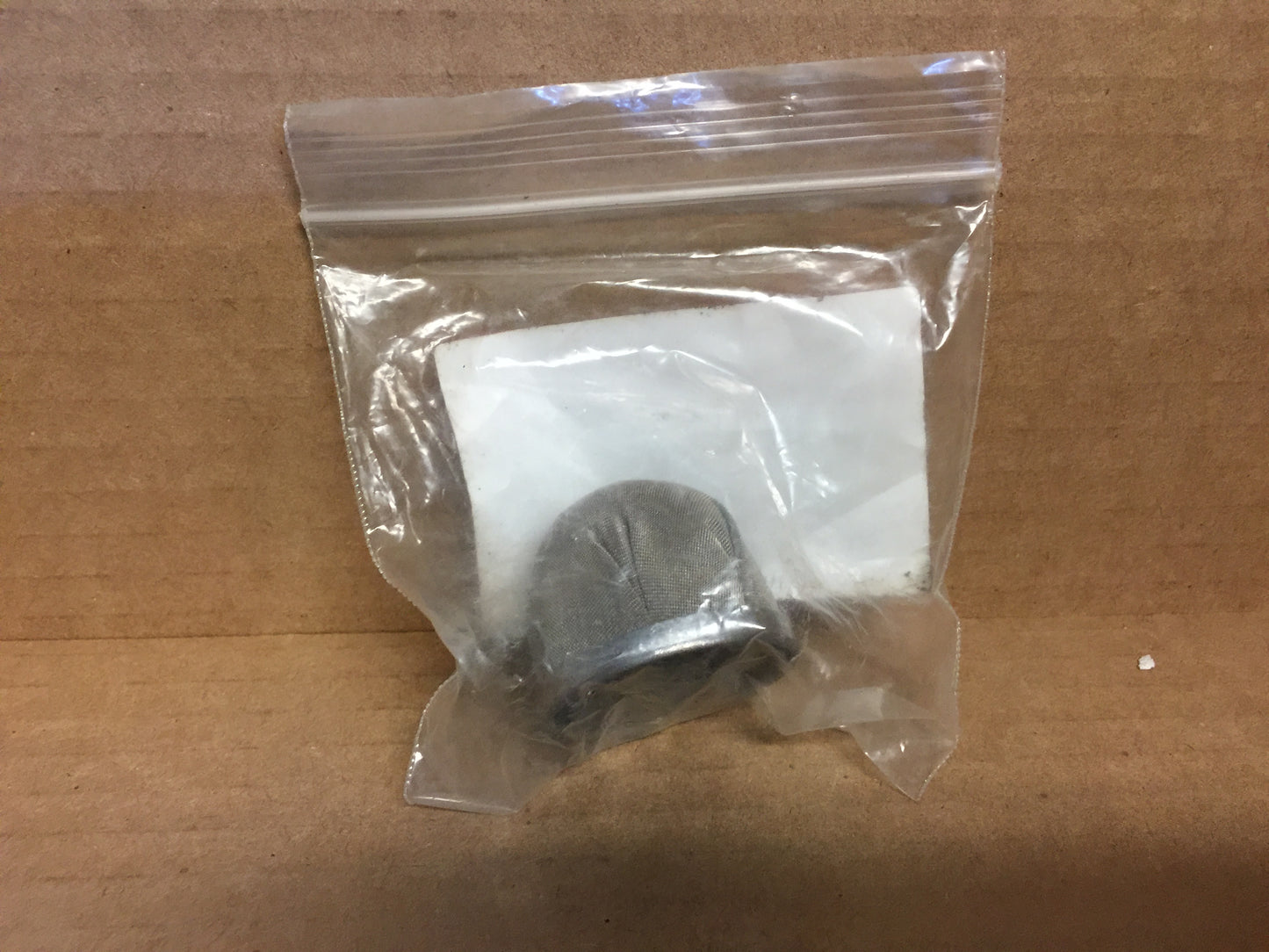 1-1/2" ROUND STRAINER; METAL MESH