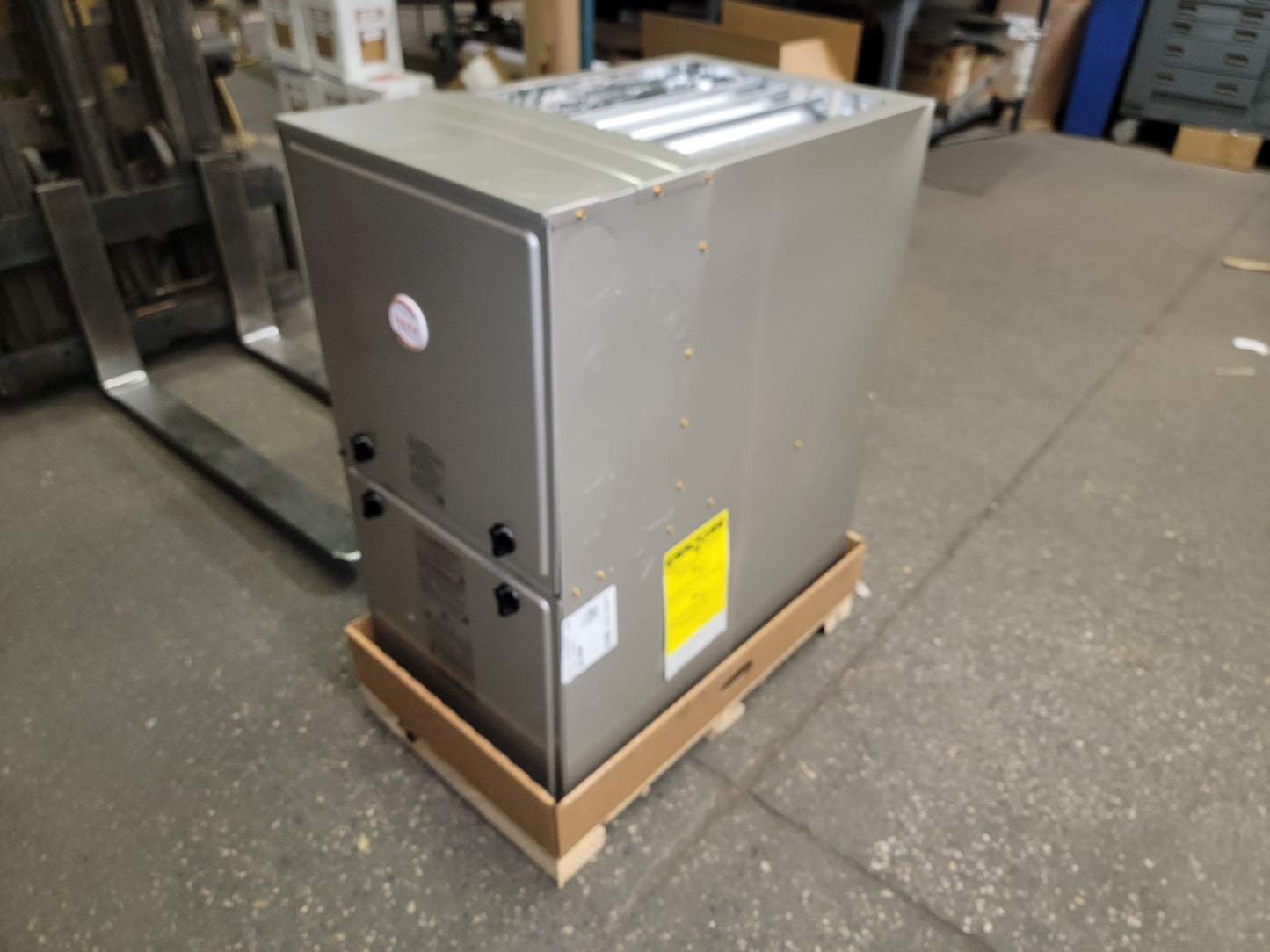 60,000 SINGLE STAGE MULTI-POSITION NON-COMMUNICATING FIXED SPEED ECM FURNACE 92% 120/60/1