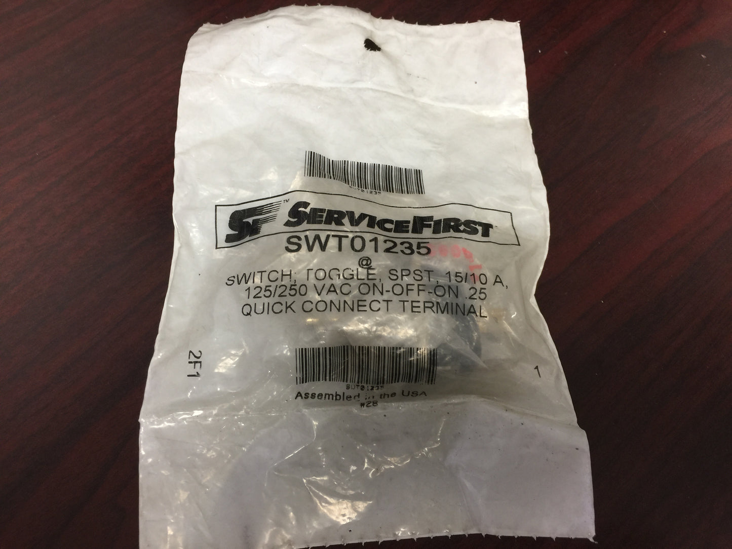 SWITCH; TOGGLE,SPST, 125/250 VAC
