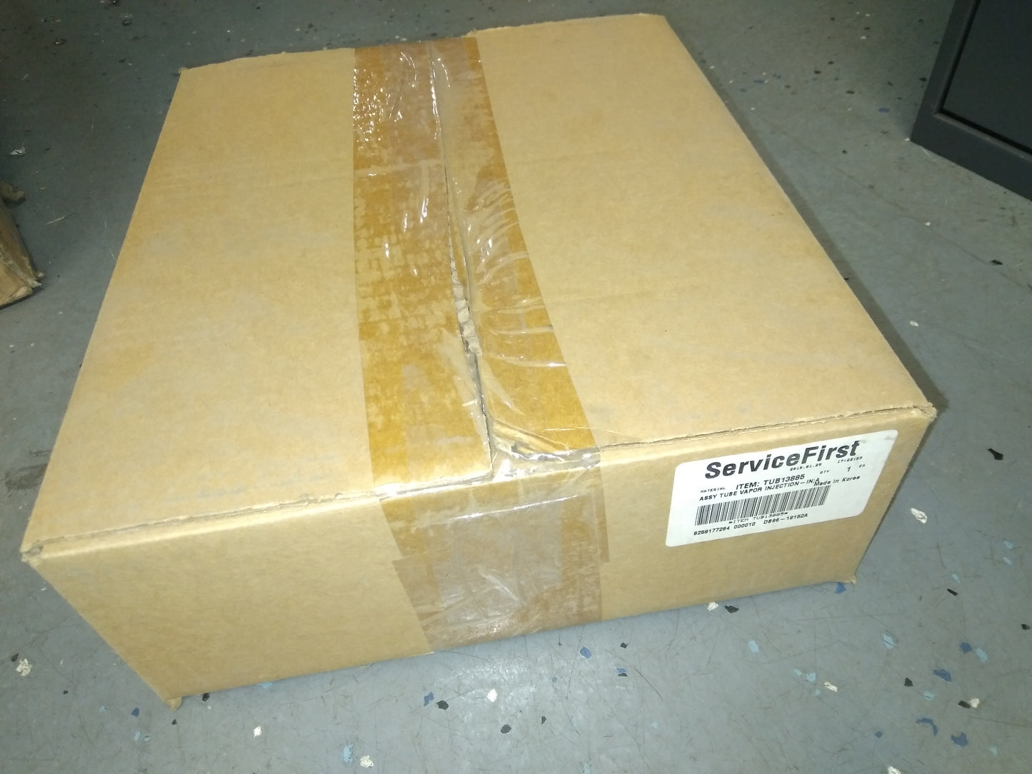 VAPOR INJECTION TUBE ASSEMBLY