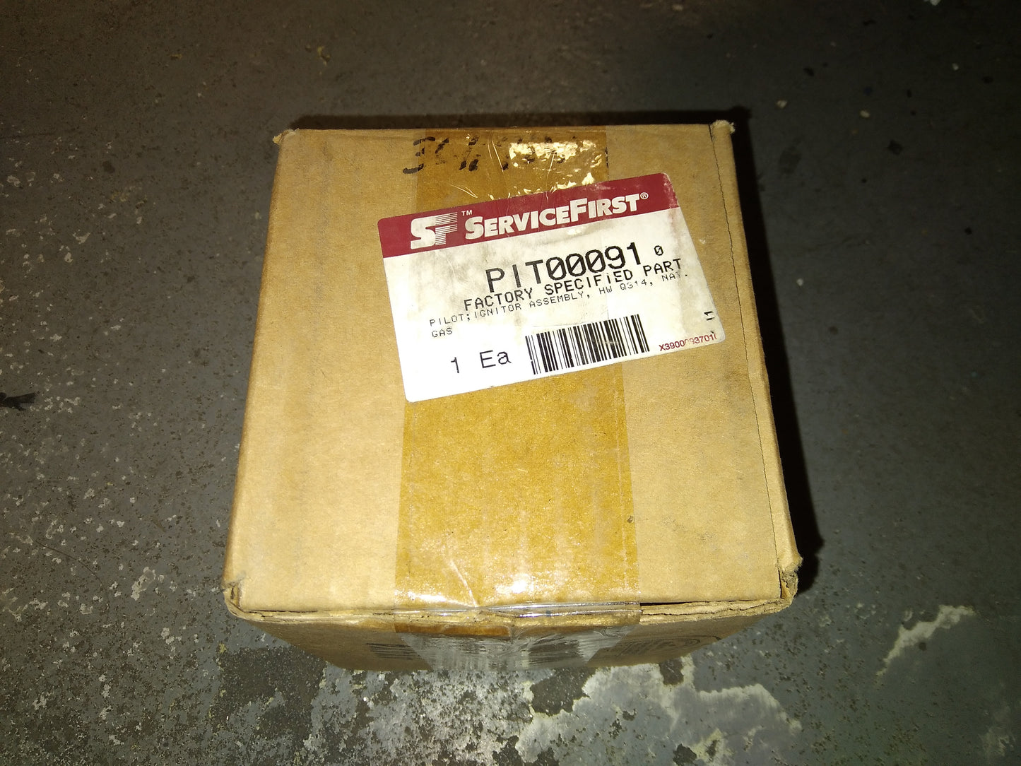 PILOT AND THERMOCOUPLE ASSEMBLY