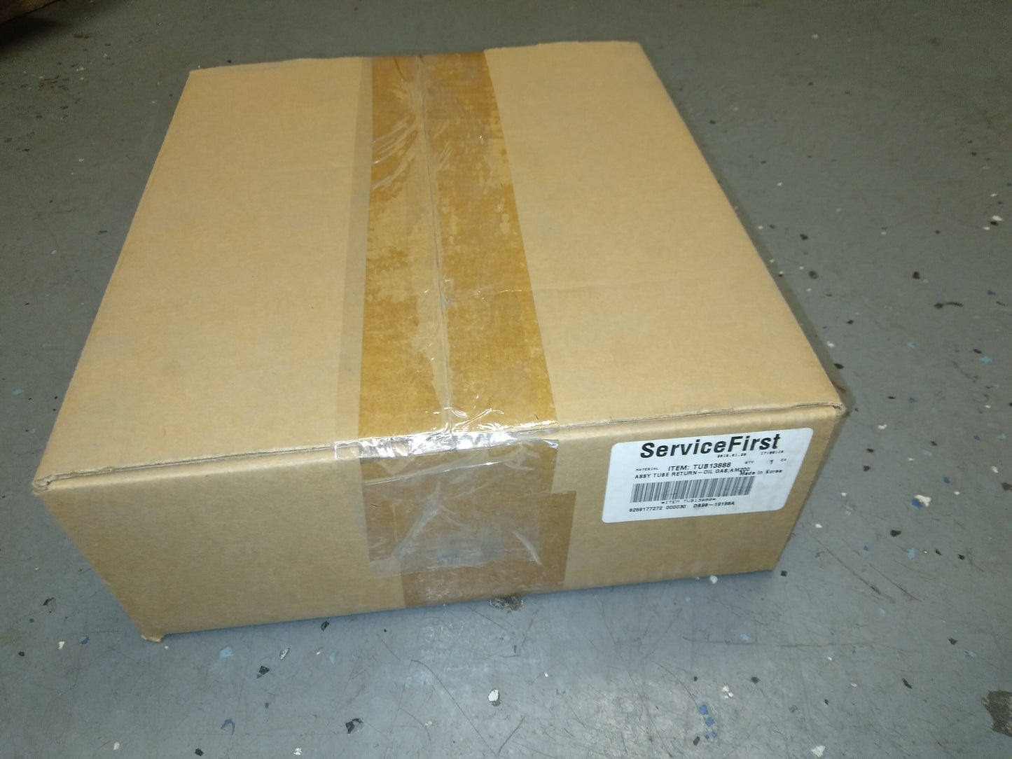 RETURN TUBE ASSEMBLY