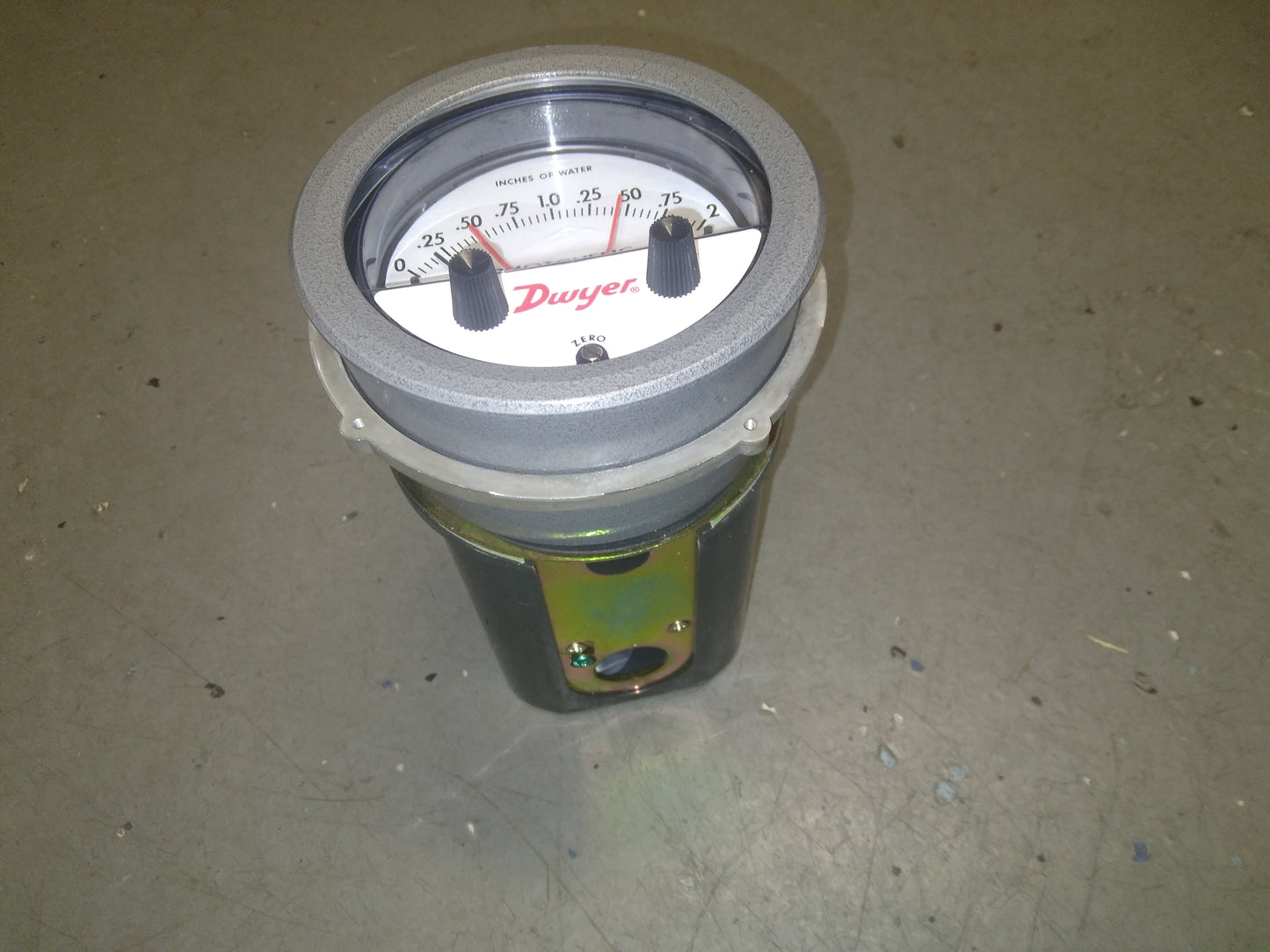 PHOTOHELIC DIFFERENTIAL PRESSURE GAUGE.TYPE 0 TO 2" WC