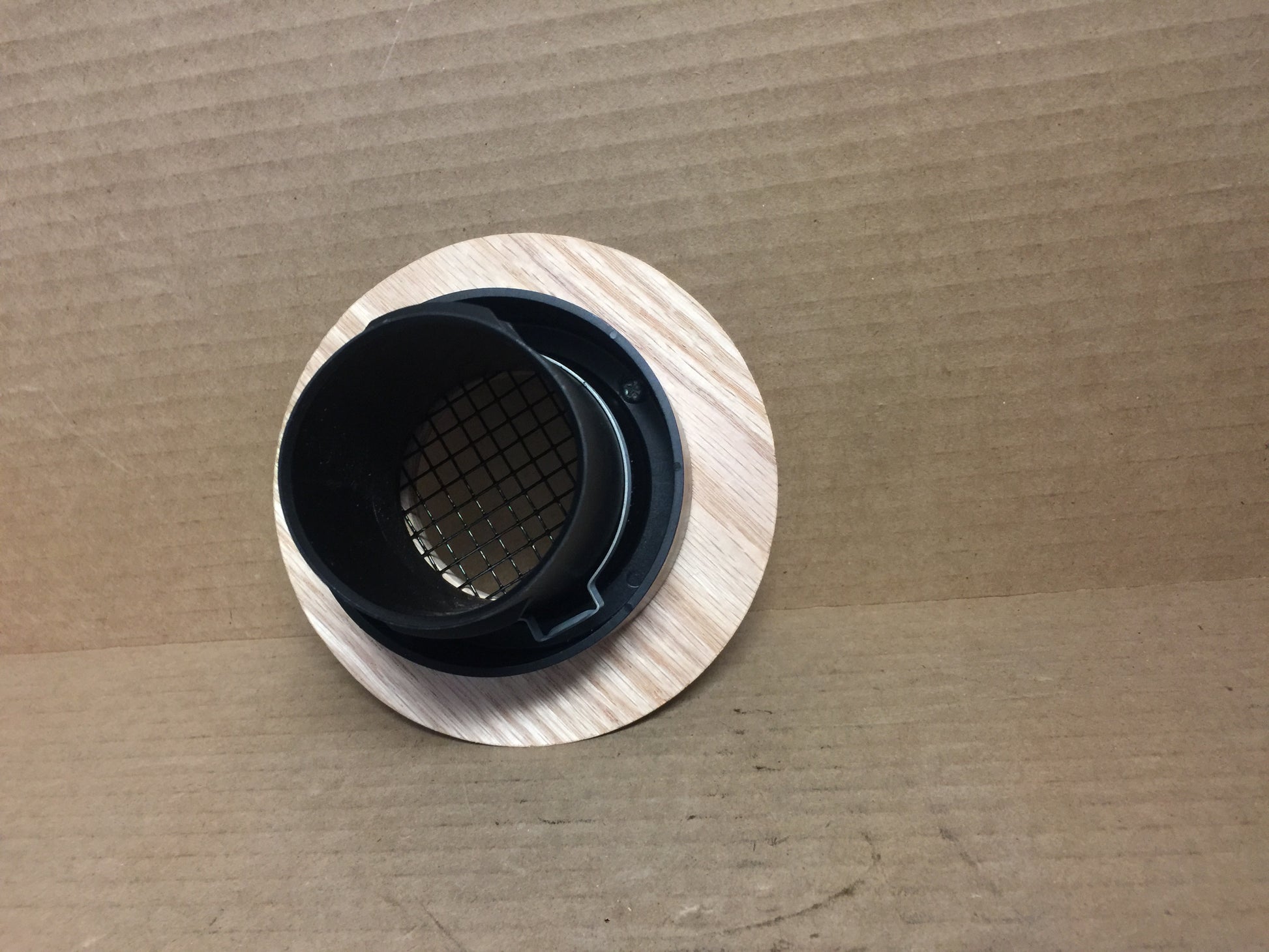 2.5" ROUND WOOD SUPPLY OUTLET