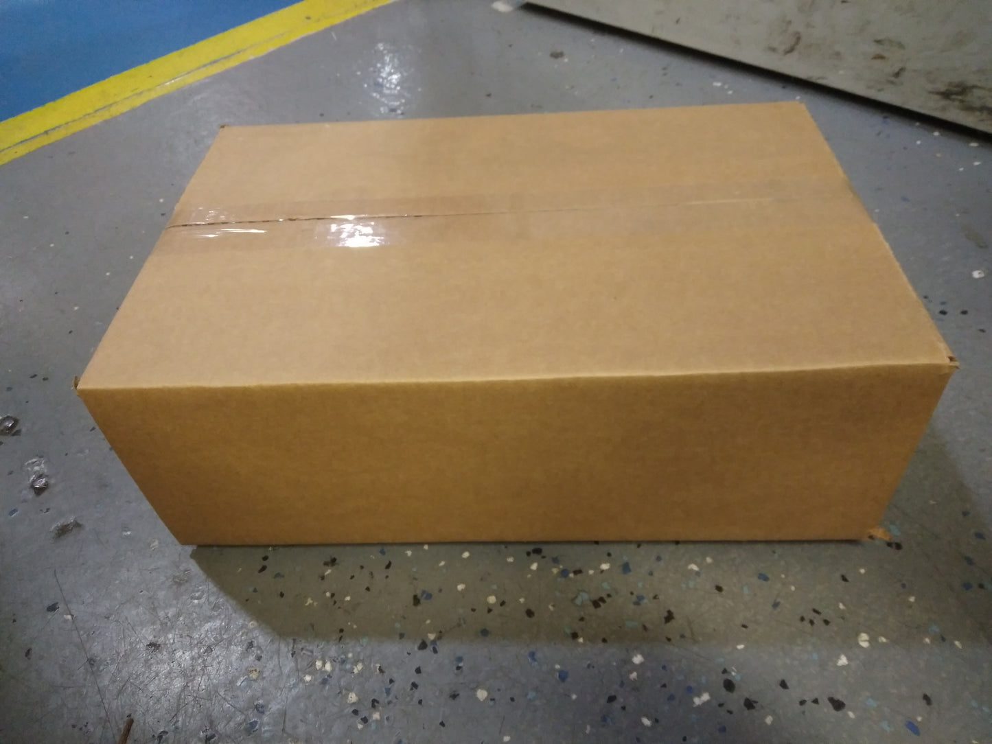 12 x 8 Curved 1-Way Sidewall/Ceiling Register White