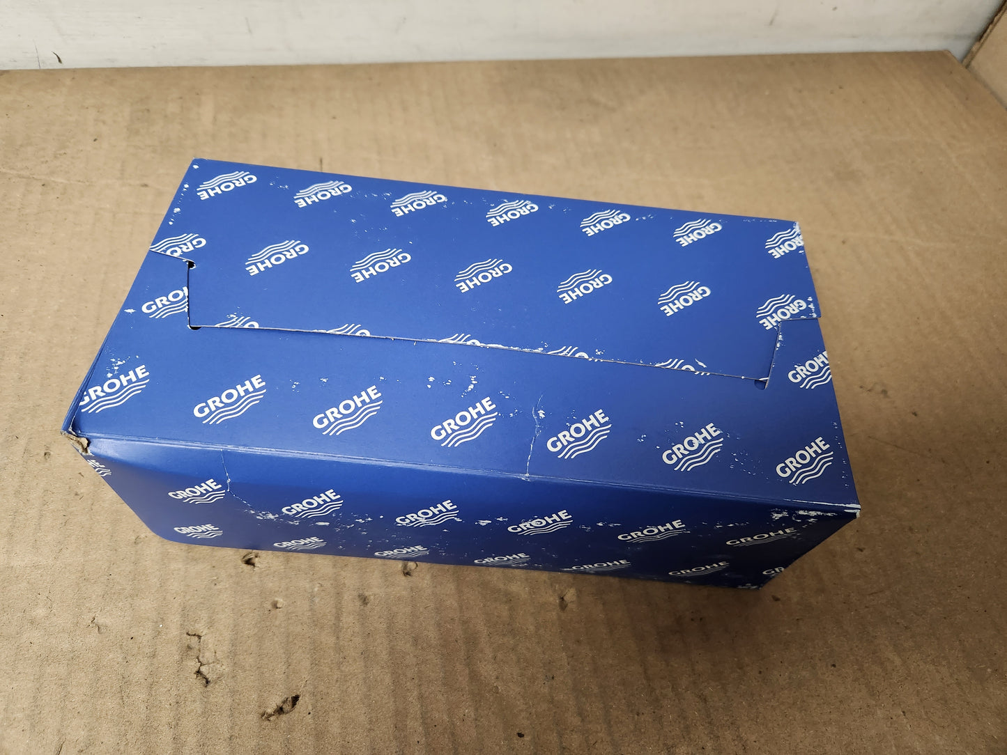 EUROSMART COSMOPOLITAN WALL MOUNT TUB SPOUT CHROME