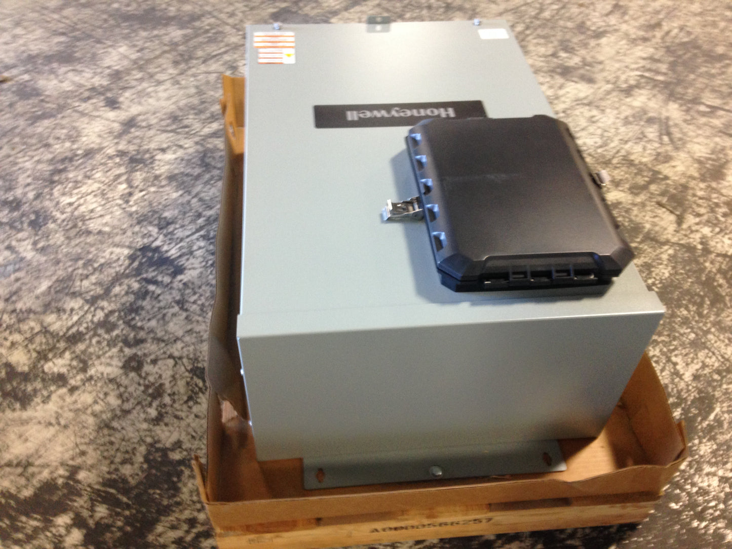 TX SERIES TRANSFER SWITCH, INPUT VOLTAGE 120-480GY, FACTORY VOLTAGE 480/60/3