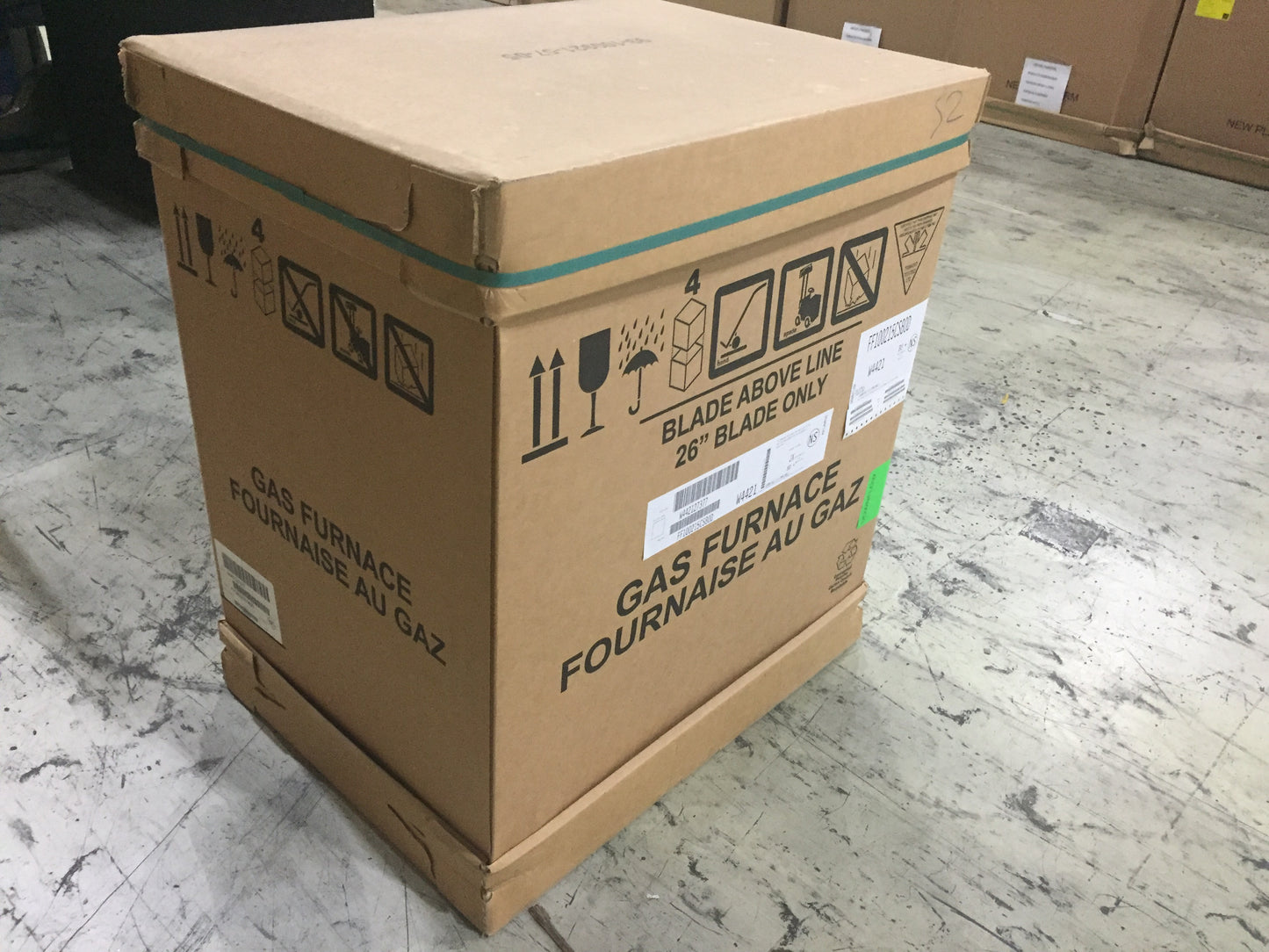 100000 BTU SINGLE-STAGE DOWNFLOW ECM MULTI SPEED GAS FURNACE 80% AFUE 115/60/1 CFM: 2000