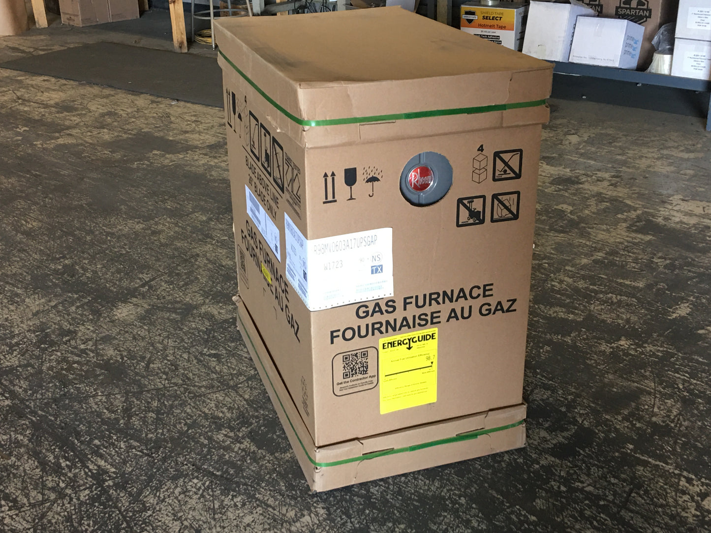 56,000 BTU MODULATING COMMUNICATING TWO-STAGE UPFLOW ECM VARIABLE SPEED GAS FURNACE 98% AFUE 115/60/1 CFM: 1050