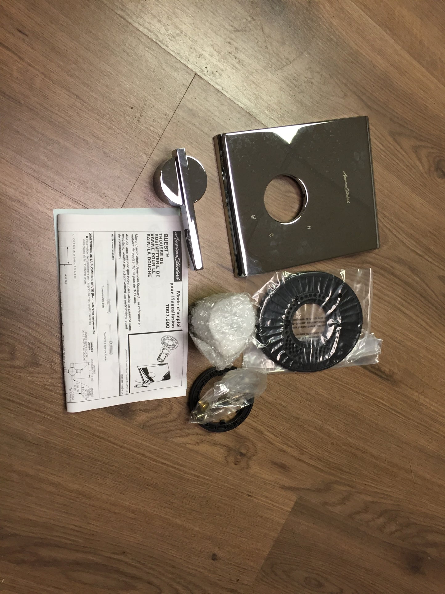 Embellecedor de válvula cuadrada para baño/ducha Quest