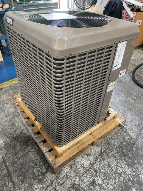 2.5 Ton Single Stage LX Series Split-System Heat Pump; 14 SEER, 208-230/60/1, R-410A