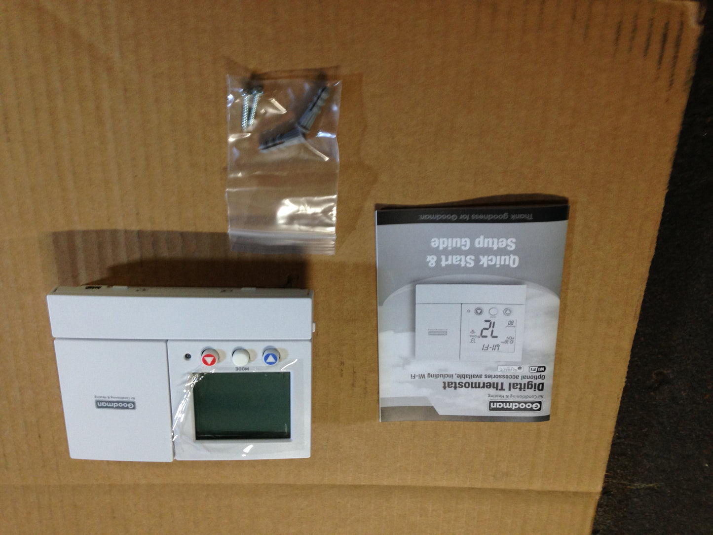 Premium Series Digital Thermostat with Optional Wifi, 2 Heat/1 Cool, 24VAC