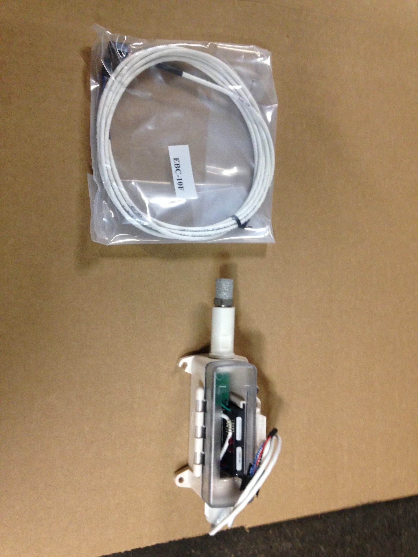 Ebus Vertical Outside Air Temp/Rh Sensor