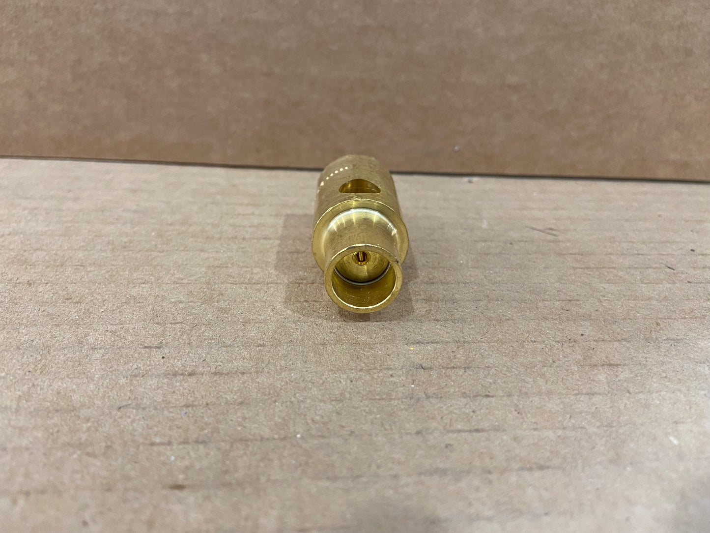 3 Outlet Distributor 5/8"ODM Inlet Outlets 3/16""