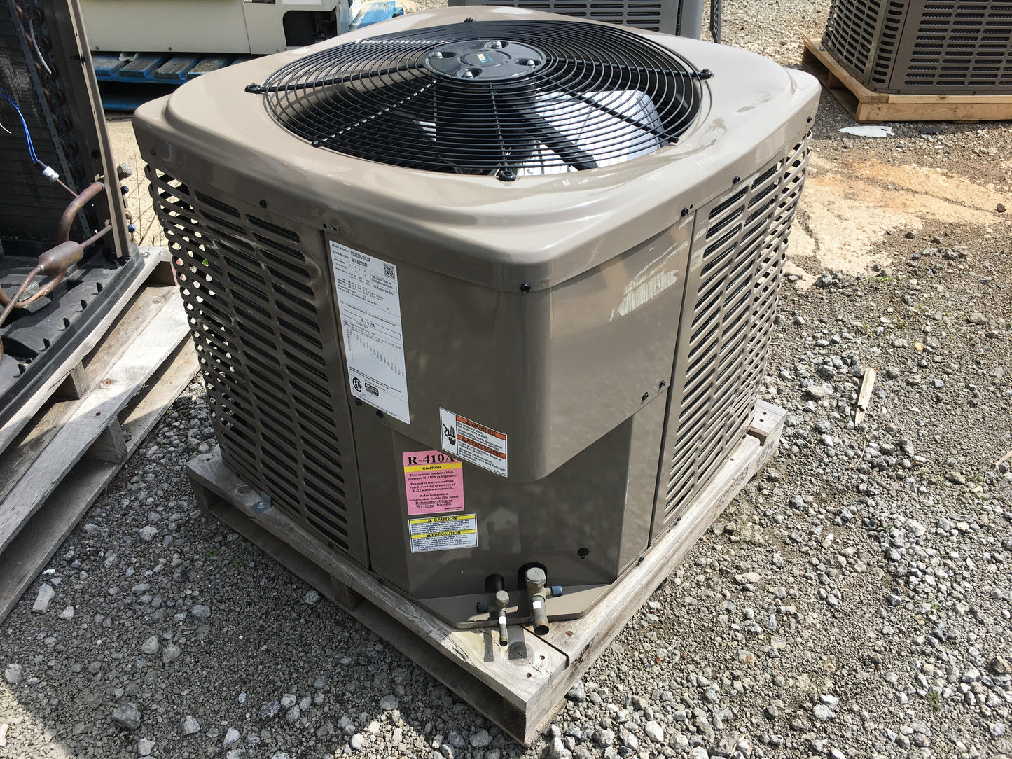 3 Ton Split System Air Conditioner, 13 Seer 208-230/60/3 R-410A