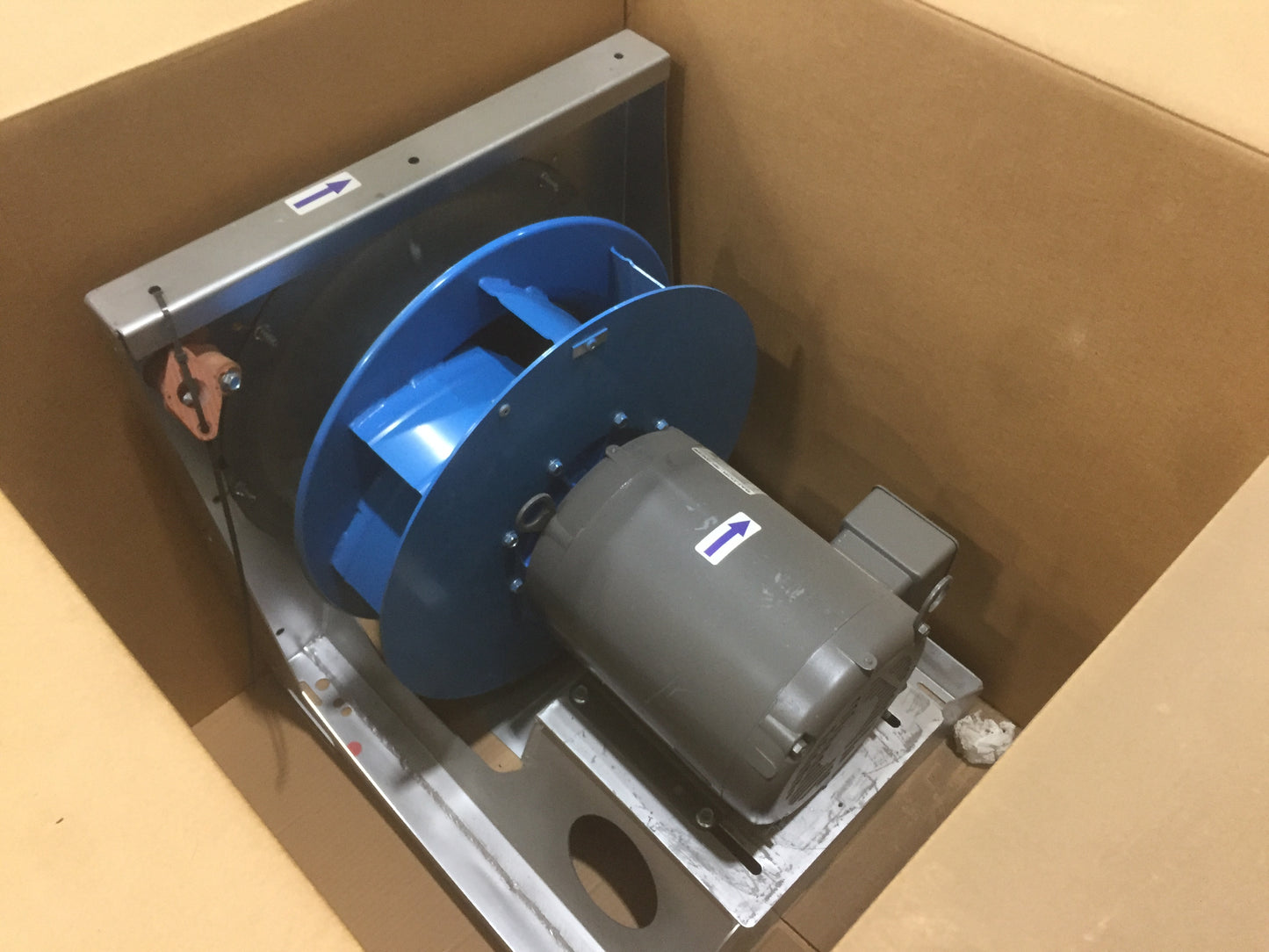 18" Single Inlet Direct Drive Plenum Fan with 7.5 HP 208 Volt Motor RPM 2550