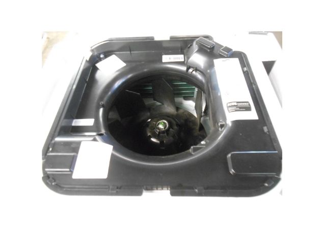 Unidad de bomba de calor minisplit de casete multizona para interiores, sin conductos, de 18 000 Btu, 208-230/60/1 R-410A