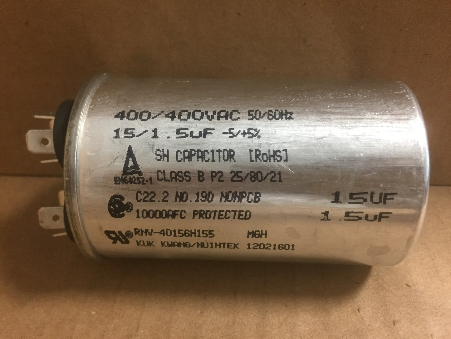 Condensador; Arranque/Funcionamiento, 1,5 UF, 400 V CA, 50/60 Hz