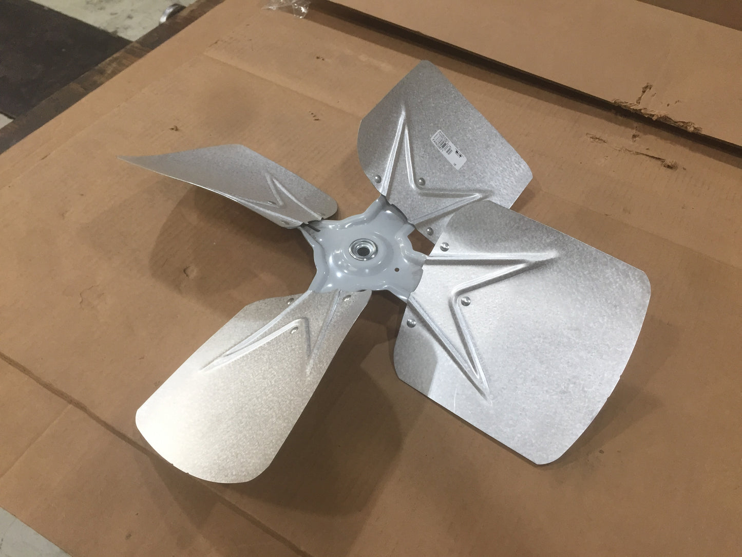 22" Fan Blade 4 Blade 1/2" Bore 36 Deg Pitch Clockwise