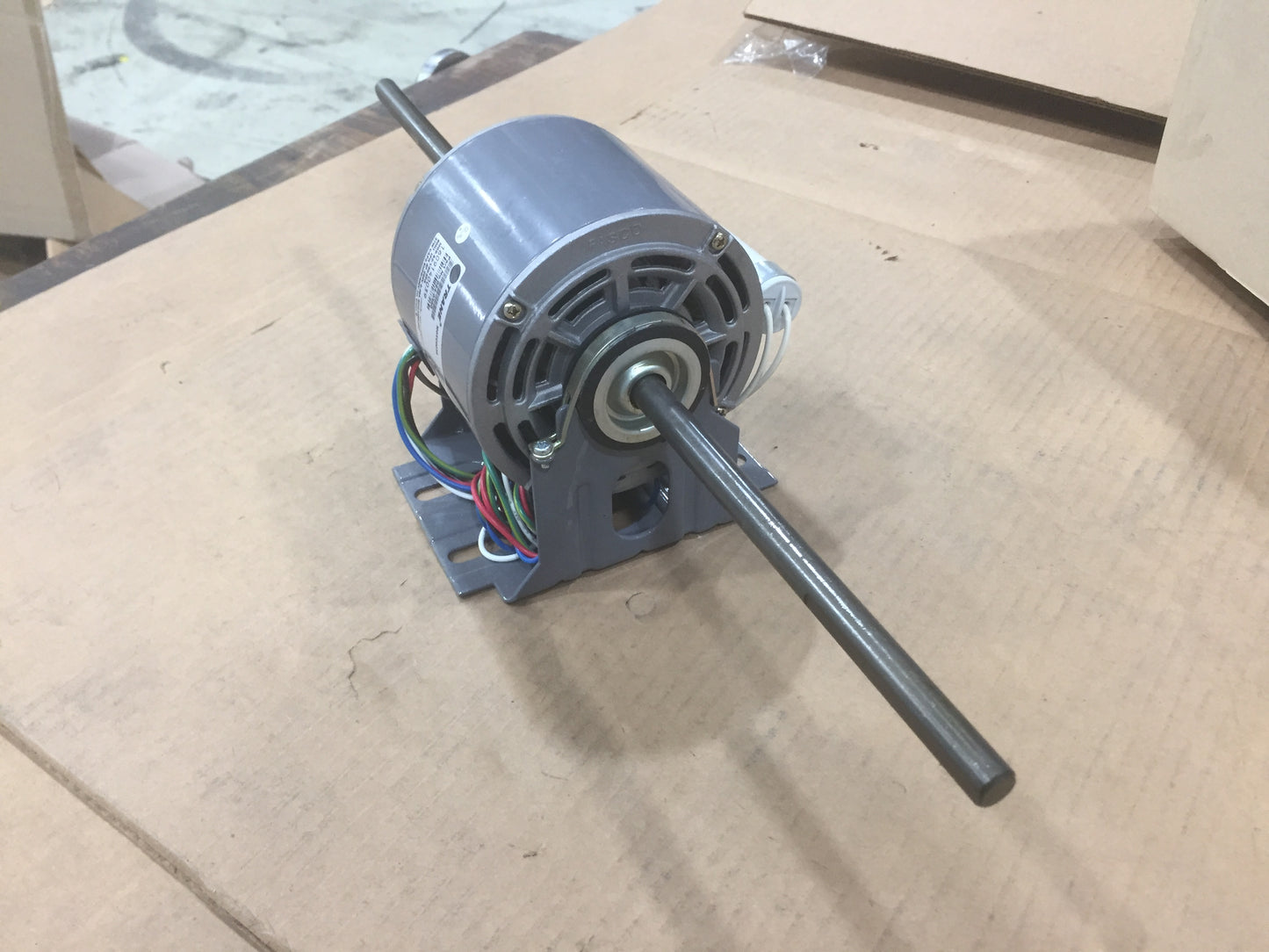 1/25 HP Double Shaft Indoor Fan Motor; 220-400/60/1, 1080 RPM, 3 Speed