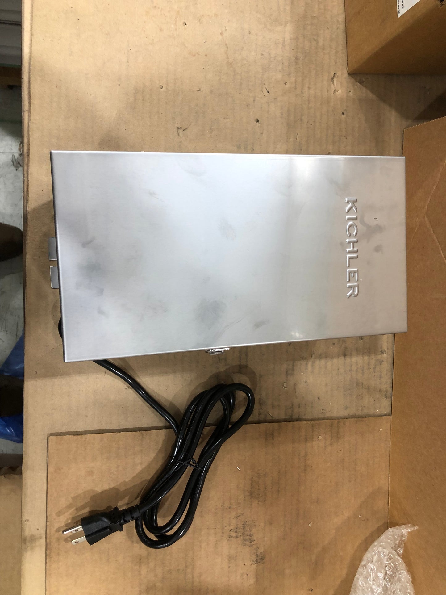 Transformador para paisajismo de 120 voltios, 60 hercios, 150 vatios, serie Contractor, 1,25 amperios