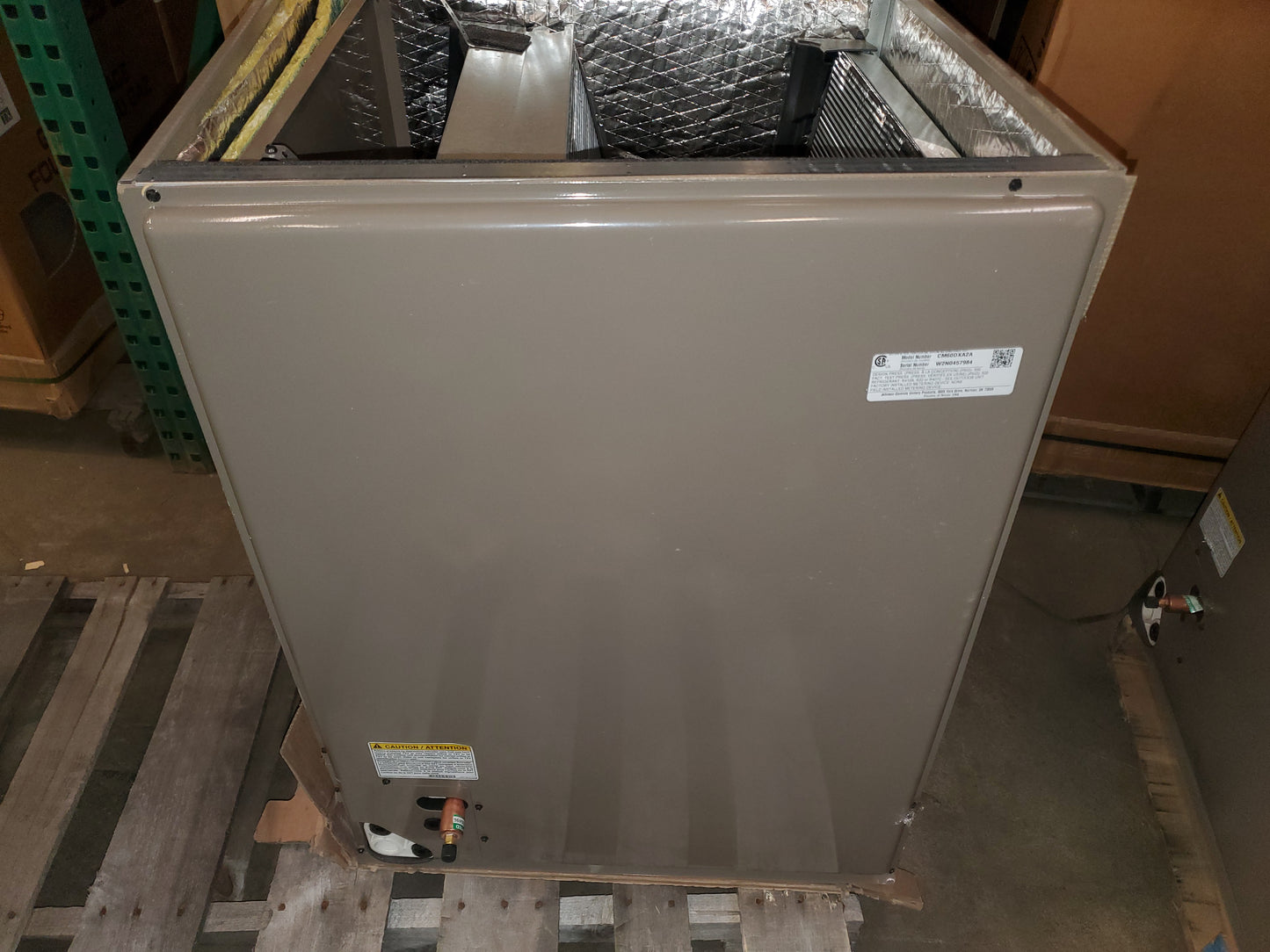 Bobina "N" de aluminio con carcasa de múltiples posiciones, serie Cm" de 5 toneladas de CA/HP con conexión horizontal